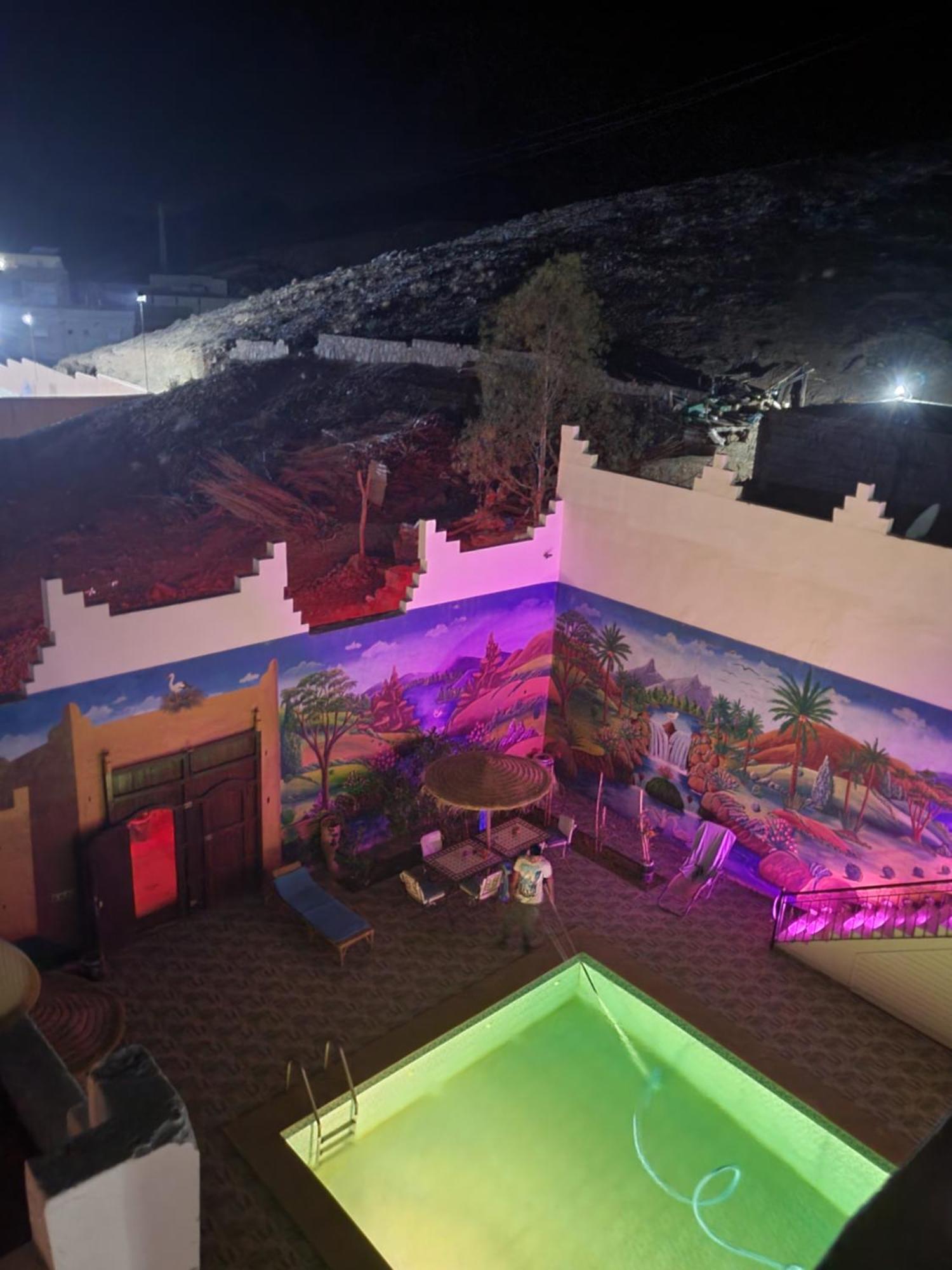 Dar Ilyana Hotel Ait Tiourhza Exterior foto